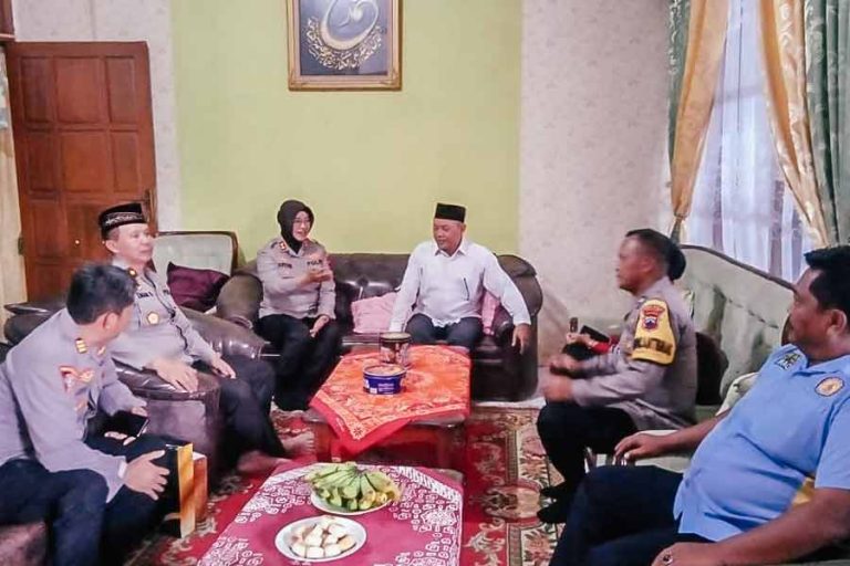 Polisi Lakukan Komunikasi dengan Ulama jelang Pemilu 2024, Ini Tanggapan Pakar