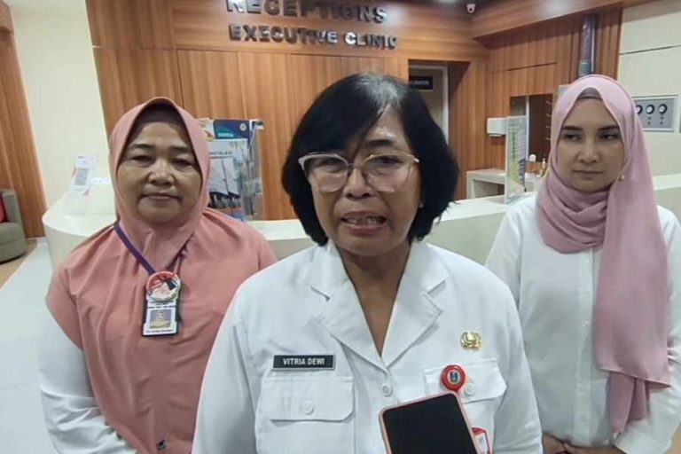Dirut RS Jiwa Menur drg Vitria Dewi (foto: Flannery Albaar | prapanca.id)