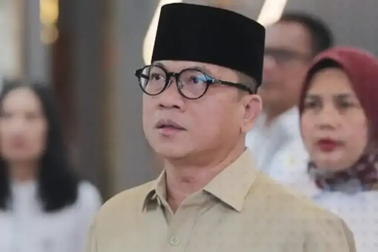 Inspirasi Hoegeng Awards 2025, Menteri Desa Akan Beri Penghargaan untuk Polisi Teladan di Desa Mendes PDTT) Yandri Susanto
