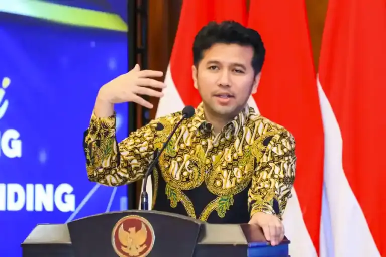 Dorong TTI, Emil Dardak Buka Sosialisasi City dan Communal Branding di Surabaya Wagub Jatim Emil Dardak buka sosialisasi city & communal branding, dorong percepatan perdagangan, pariwisata, dan investasi berbasis potensi lokal.