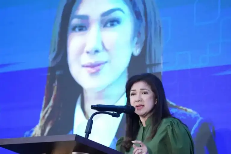 Fifi Aleyda Yahya: Media Sosial dan Mainstream Harus Saling Melengkapi, Bukan Bersaing Dirjen KPM Kemkomdigi Fifi Aleyda Yahya (foto: Dok InfoPublik)